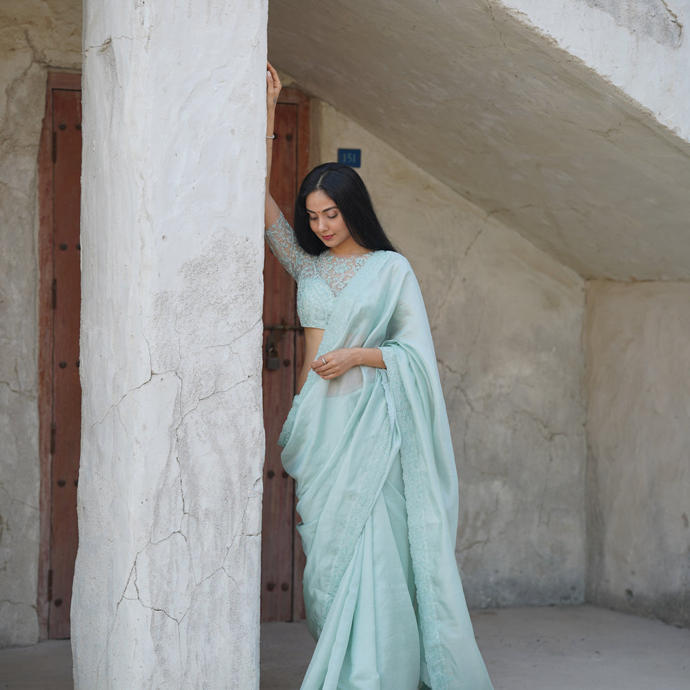 
                      
                        Gayatri Saree Set
                      
                    