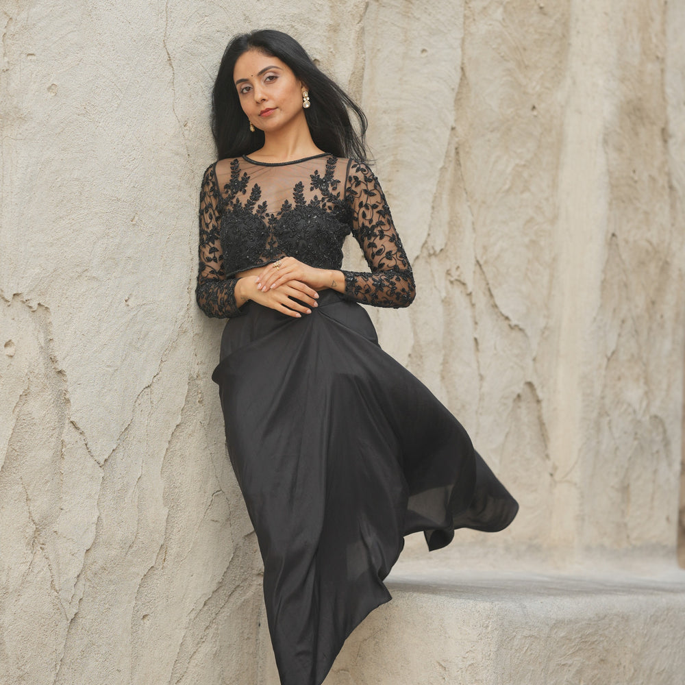 
                      
                        Kajal Blouse
                      
                    