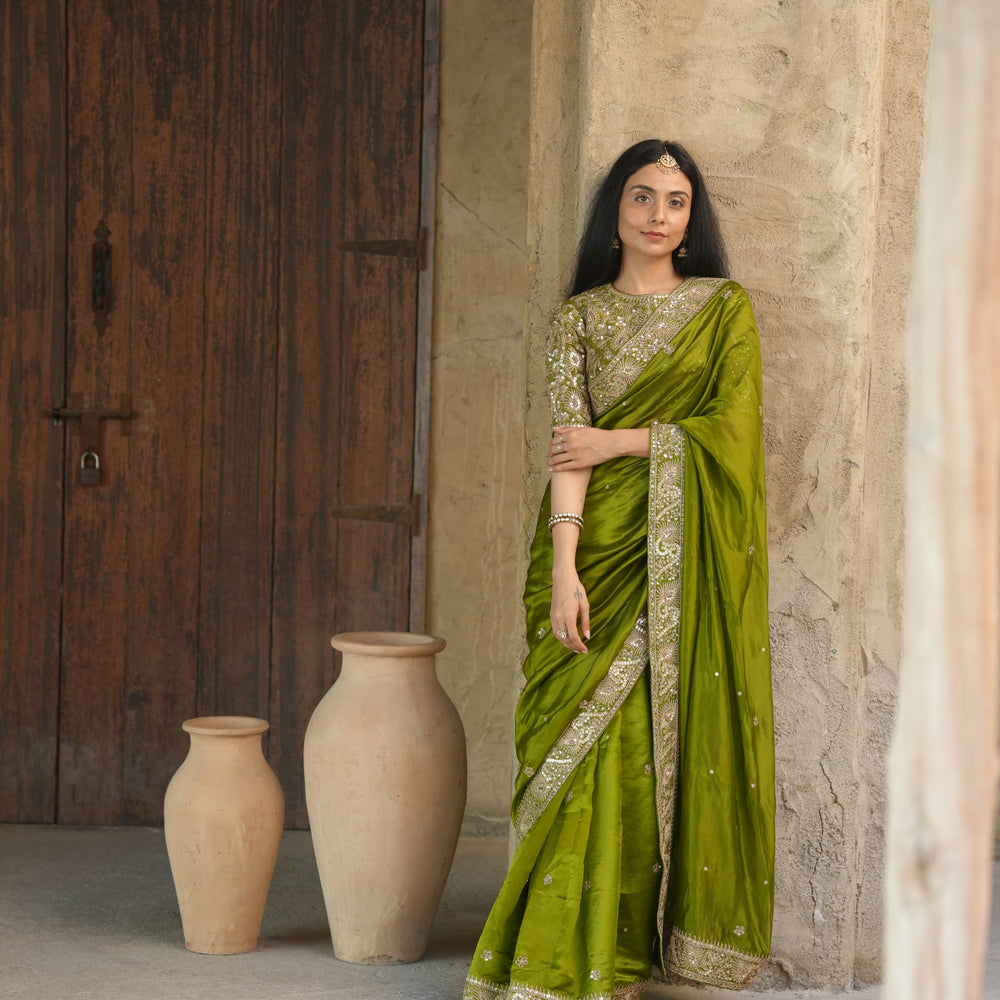 
                      
                        Lakshmi Saree Set
                      
                    