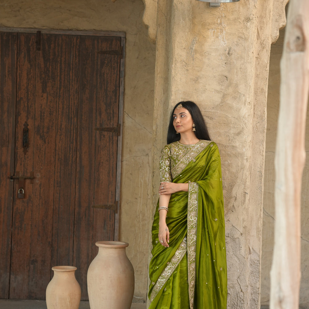 
                      
                        Lakshmi Saree Set
                      
                    