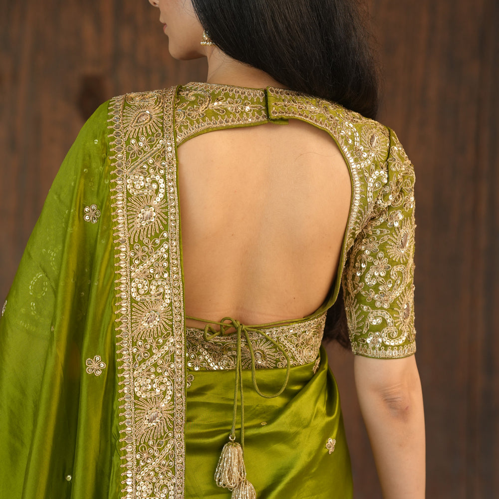 
                      
                        Lakshmi Saree Set
                      
                    