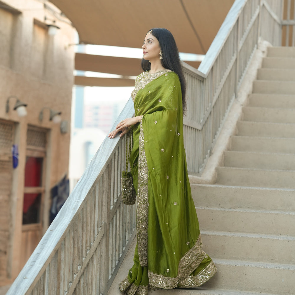 
                      
                        Lakshmi Saree Set
                      
                    