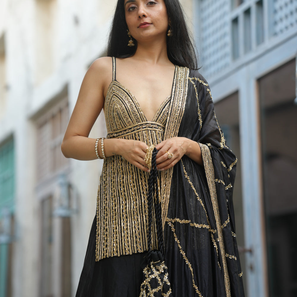 
                      
                        Kaaya Potli
                      
                    