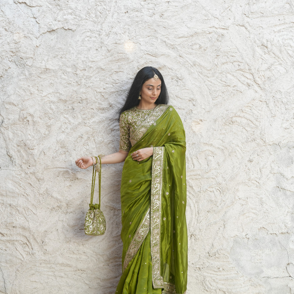 
                      
                        Lakshmi Potli
                      
                    