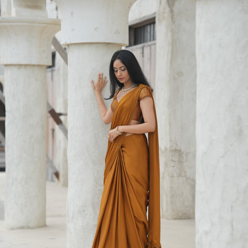 Ruhani Saree Set