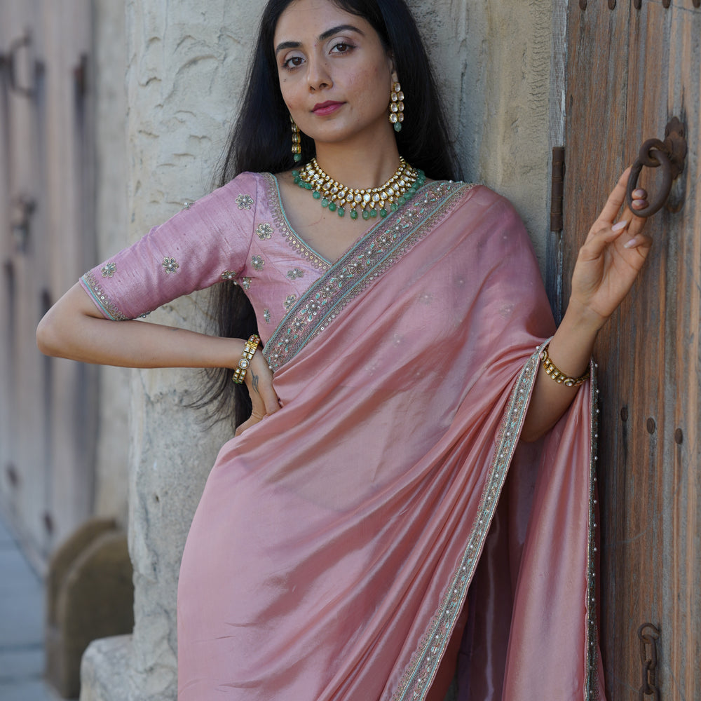 
                      
                        Noori Saree Set
                      
                    